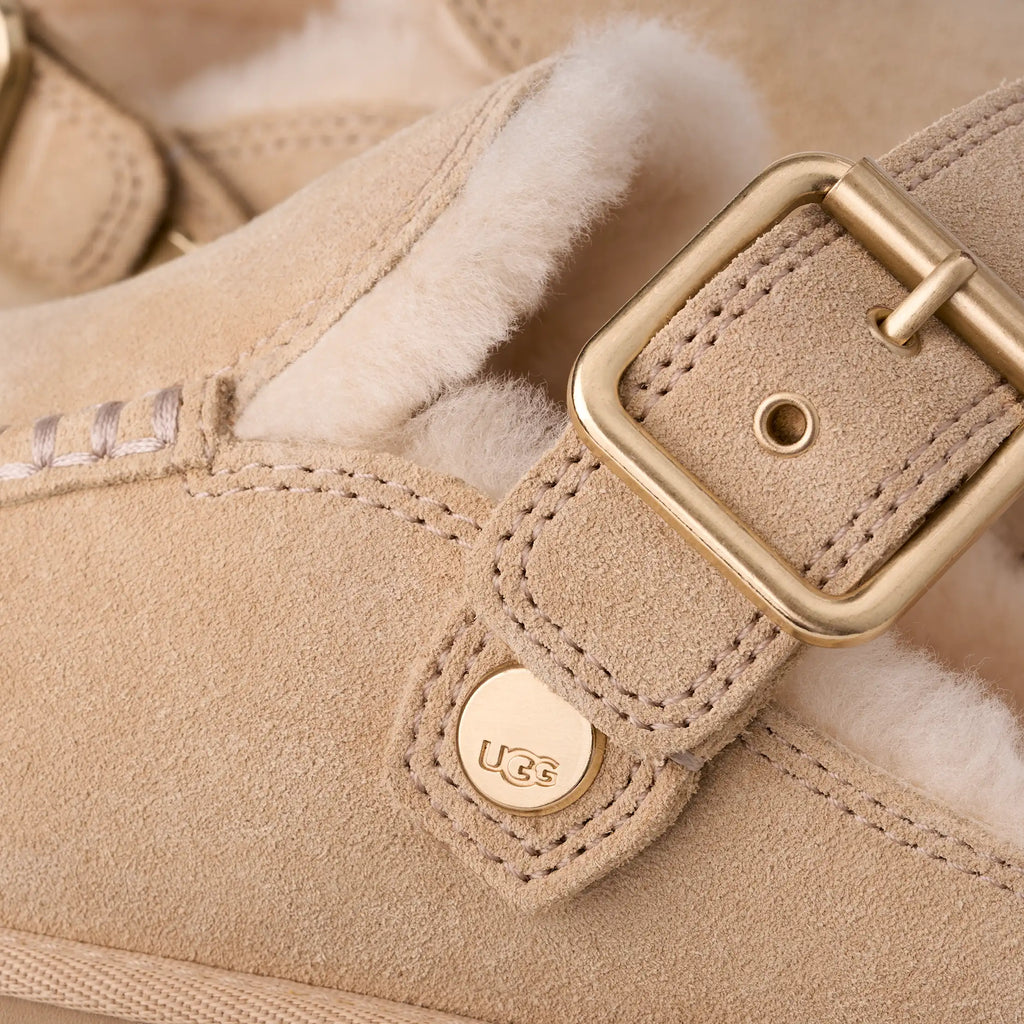 UGG Goldenstar Evelina Clog Sand Castle Damen