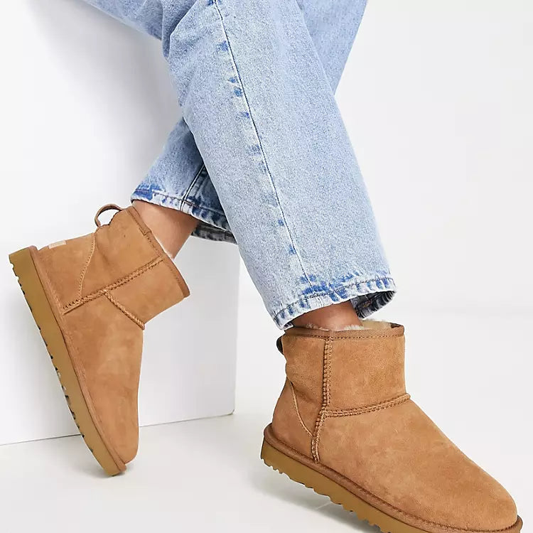 UGG Classic Mini II Chestnut Damen