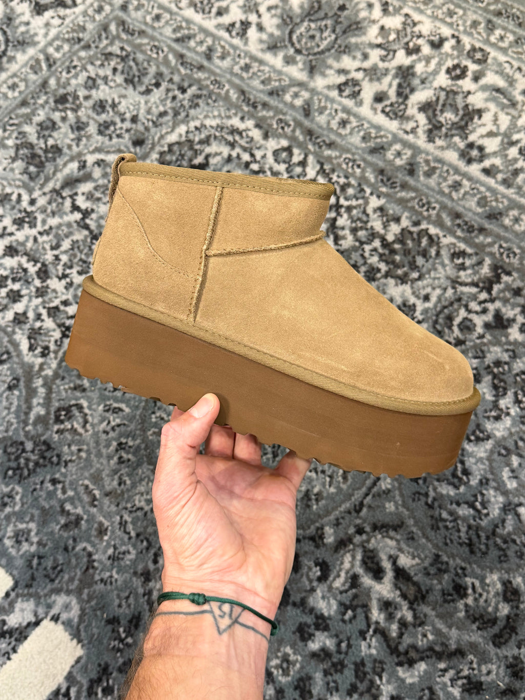 UGG Classic Ultra Mini Platform Light Bronze Damen