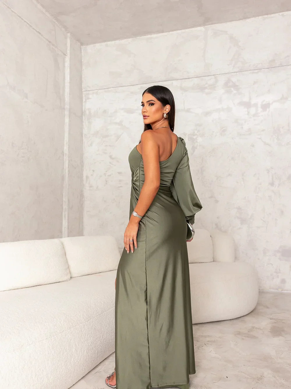 Marke X Damen Maxikleid mit asymmetrischem Design und Schlitz, elegant und stilvoll — Image 3