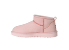 UGG Classic Ultra Mini Love '26 Damen
