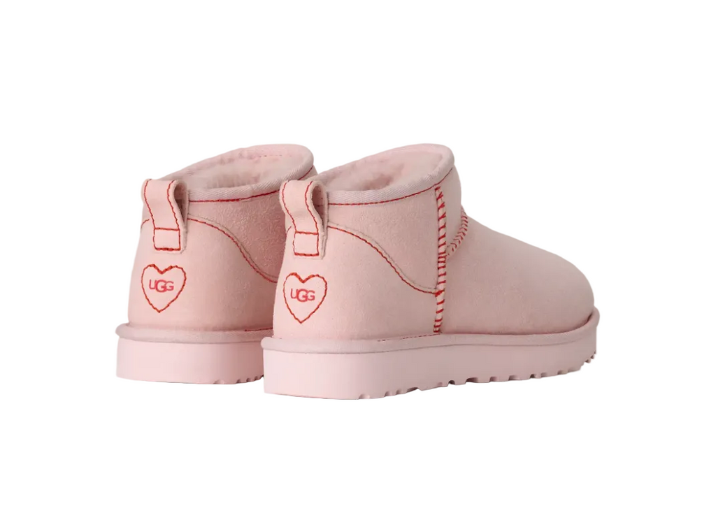 UGG Classic Ultra Mini Love '26 Damen
