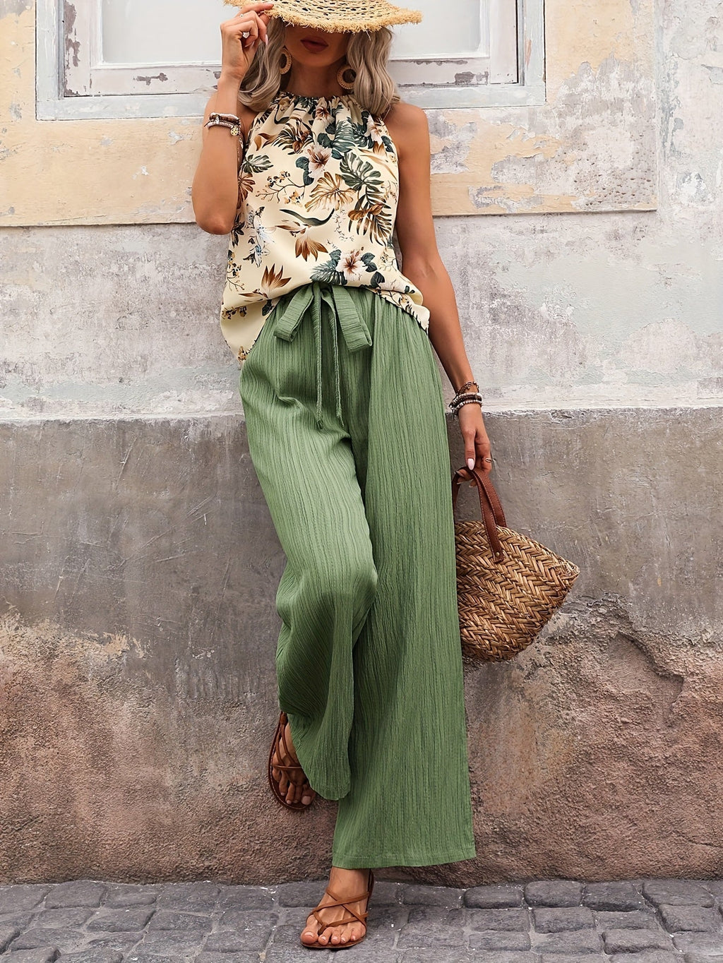 Damen Sommer Set mit floralem Blusentop und weiter Hose, lässig — Image 12