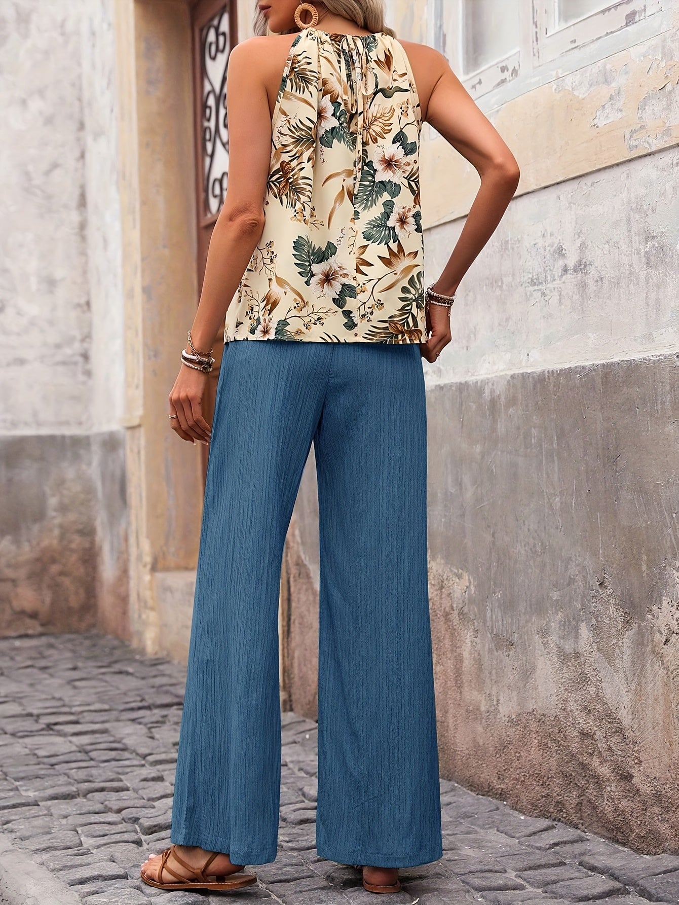 Damen Sommer Set mit floralem Blusentop und weiter Hose, lässig — Image 2