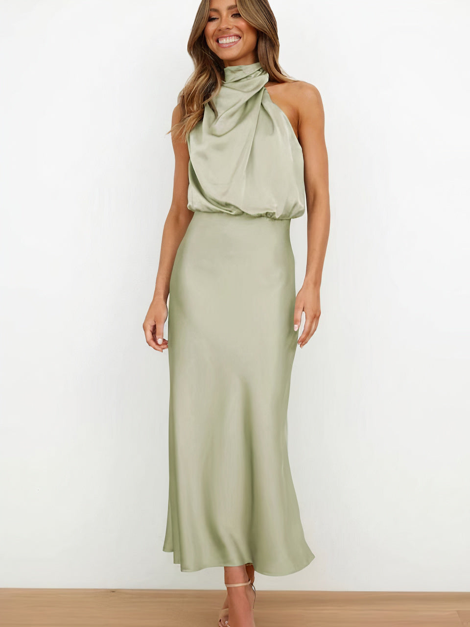 Elegantes Abendkleid in verschiedenen Farben — Image 7