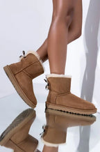 UGG Mini Bailey Bow II Chestnut Damen