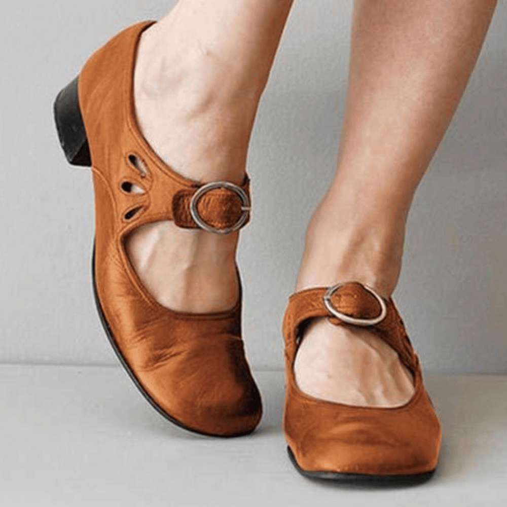 Elegante Damen Mary Jane Schuhe in Lederoptik — Main Image