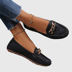 Elegante Damen Mokassins in Schwarz, Weiß und Beige — Image 4