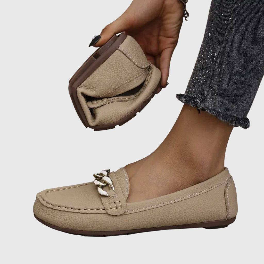 Elegante Damen Mokassins in Schwarz, Weiß und Beige — Image 7