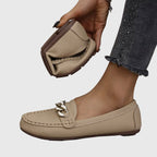 Elegante Damen Mokassins in Schwarz, Weiß und Beige — Image 7