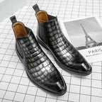 Elegante Jesolice Herren Chelsea Boots aus Leder mit Krokodil-Muster – Stylische Slip-On Ankle Dress Schuhe mit Elastischen Einsätzen — Image 3