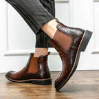 Elegante Jesolice Herren Chelsea Boots aus Leder mit Krokodil-Muster – Stylische Slip-On Ankle Dress Schuhe mit Elastischen Einsätzen — Image 7