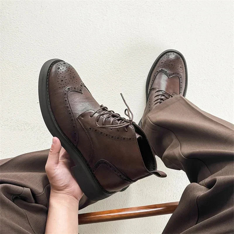 Elegante Jesolice Herren Leder Brogue Stiefeletten – Stilvolle Wingtip Schnürschuhe für Business und Freizeit — Image 4
