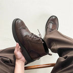 Elegante Jesolice Herren Leder Brogue Stiefeletten – Stilvolle Wingtip Schnürschuhe für Business und Freizeit — Image 4