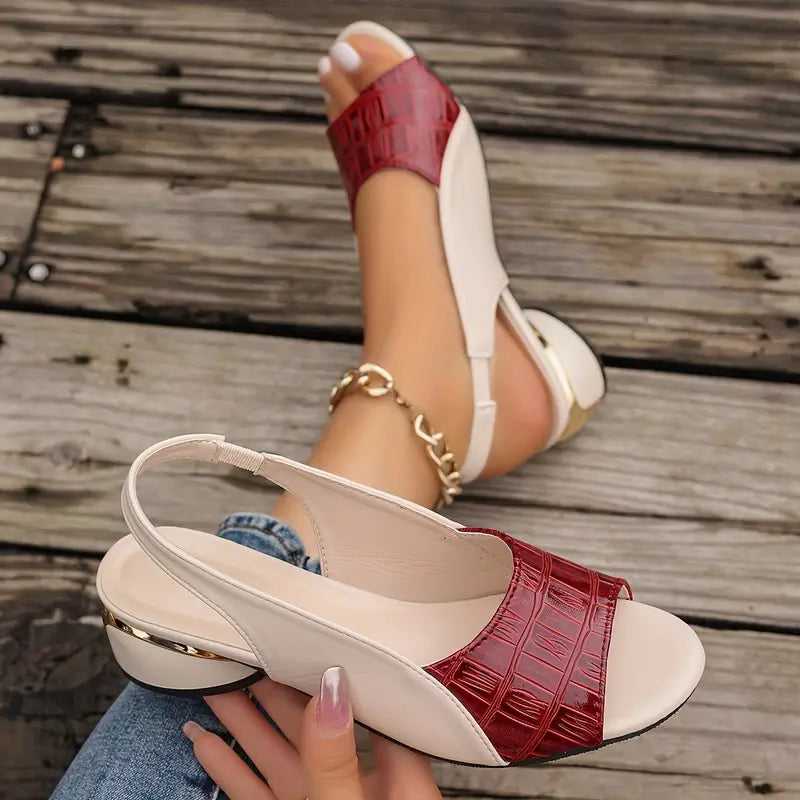 Elegante Slingback Sandalen mit Krokodil-Muster in Rot — Image 6