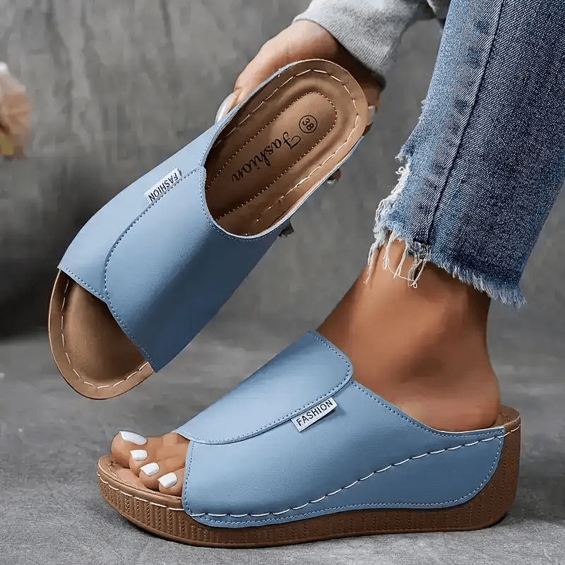 Fashion Damen Sandalen in Beige, Braun, Schwarz, Rot, Blau — Image 9