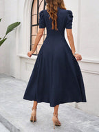 Marke Damen-Midikleid mit V-Ausschnitt und Puffärmeln — Image 23