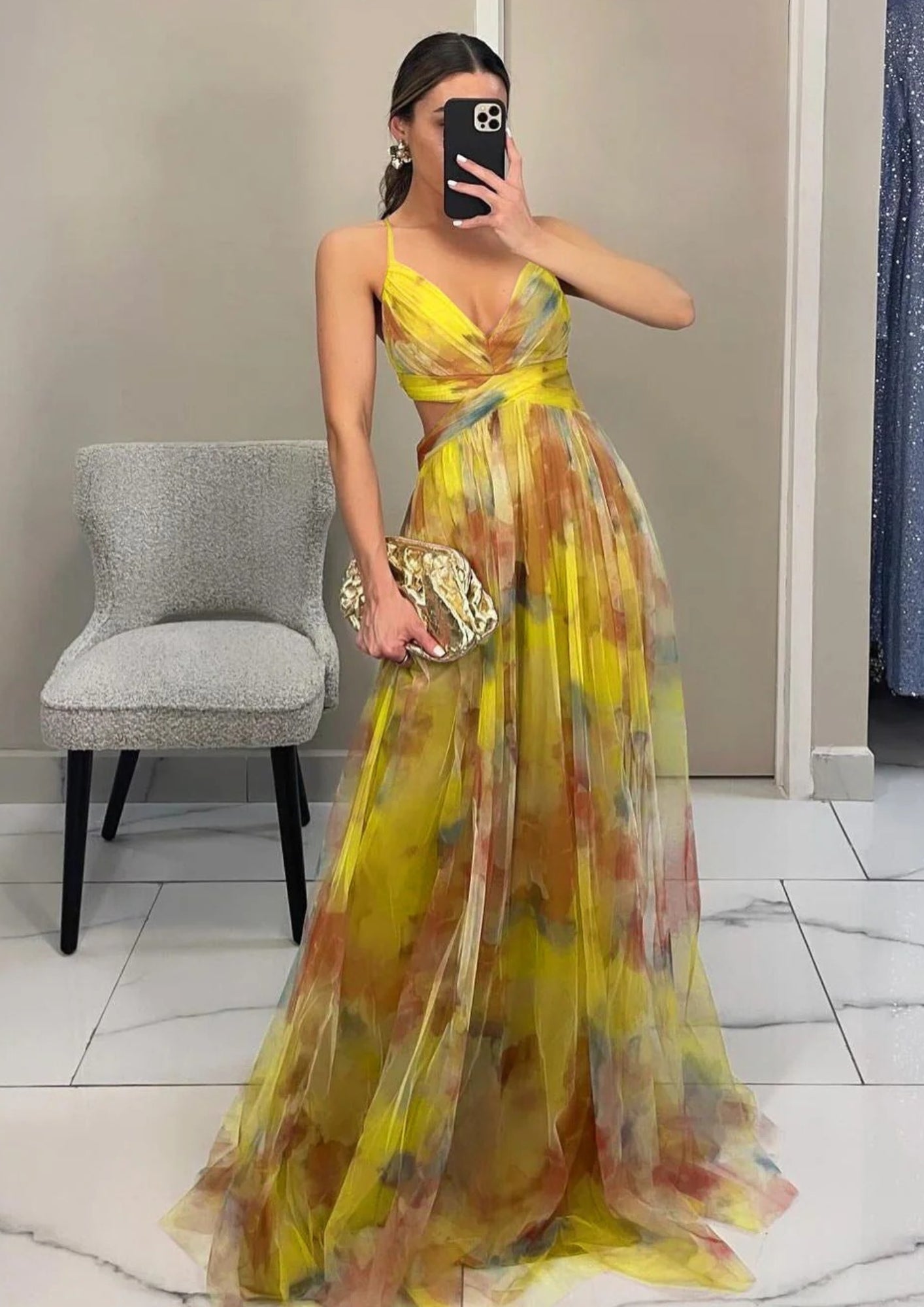 Lunara Abendkleid in Mehrfarbig — Image 5