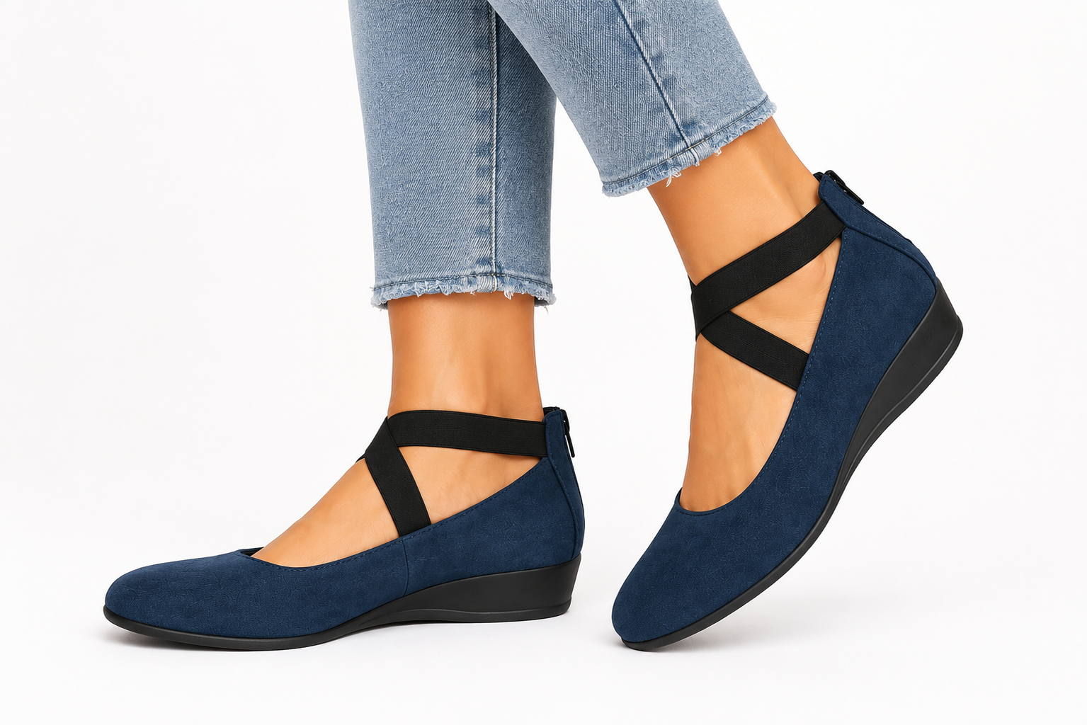 Lunara Ballerinas in Schwarz — Image 2