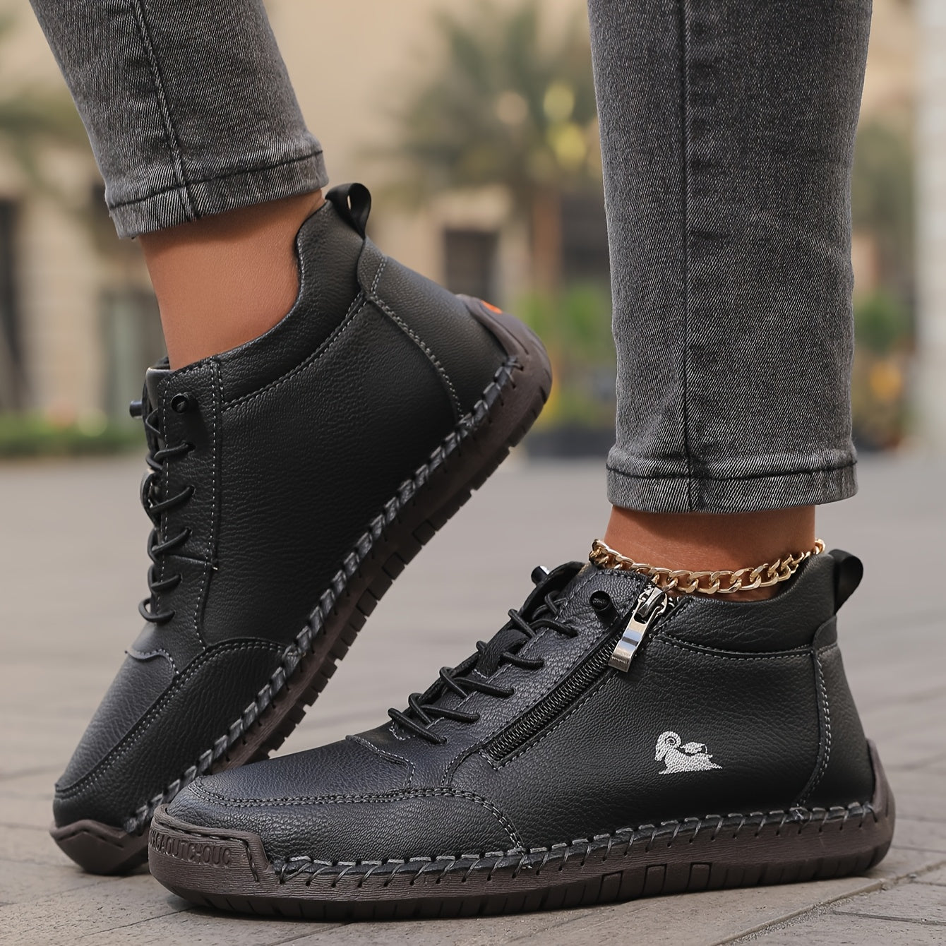 Lunara Sneaker in Lederoptik — Image 7