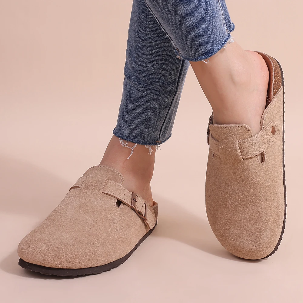 Marke Damen Clogs aus Wildleder in Beige — Image 9