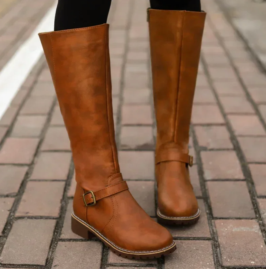 Marke Damen Stiefel in Braun und Schwarz — Main Image