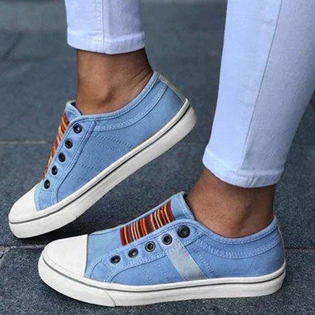 Marke Sneakers in Verschiedene Farben — Image 2