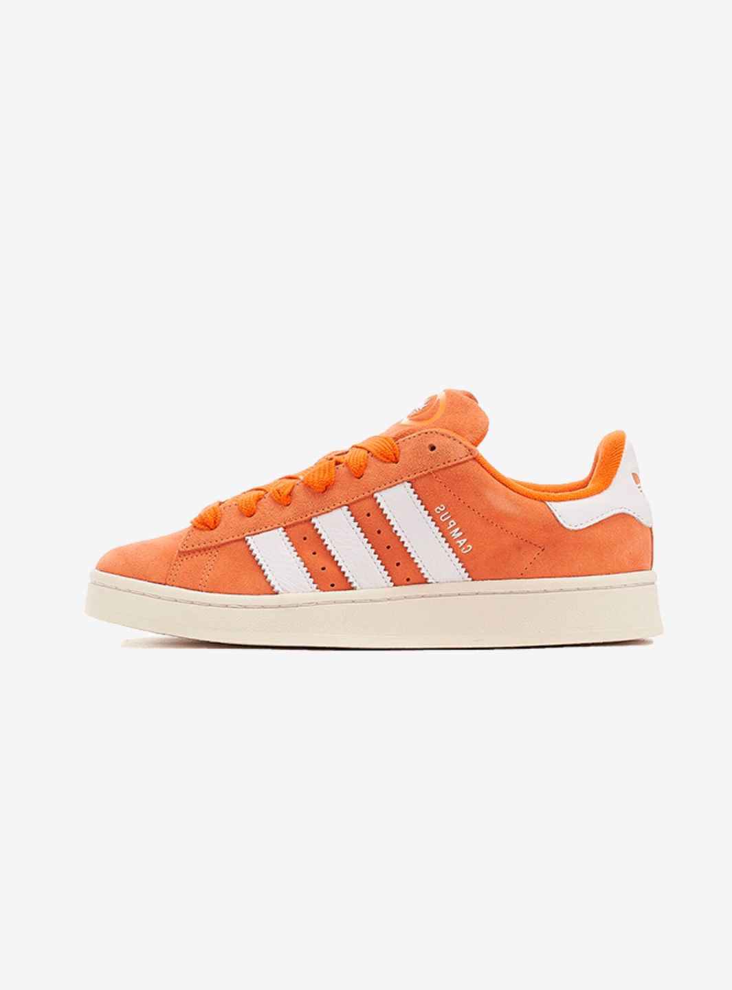 Adidas Campus 00s Amber Tint in Orange, Wildleder-Sneaker für den Skate-Stil.
