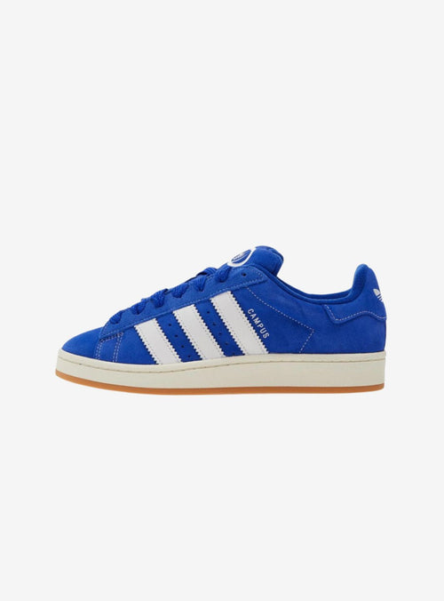 Adidas Campus 00s Sneakers in Semi Lucid Blau mit Wildleder-Obermaterial.