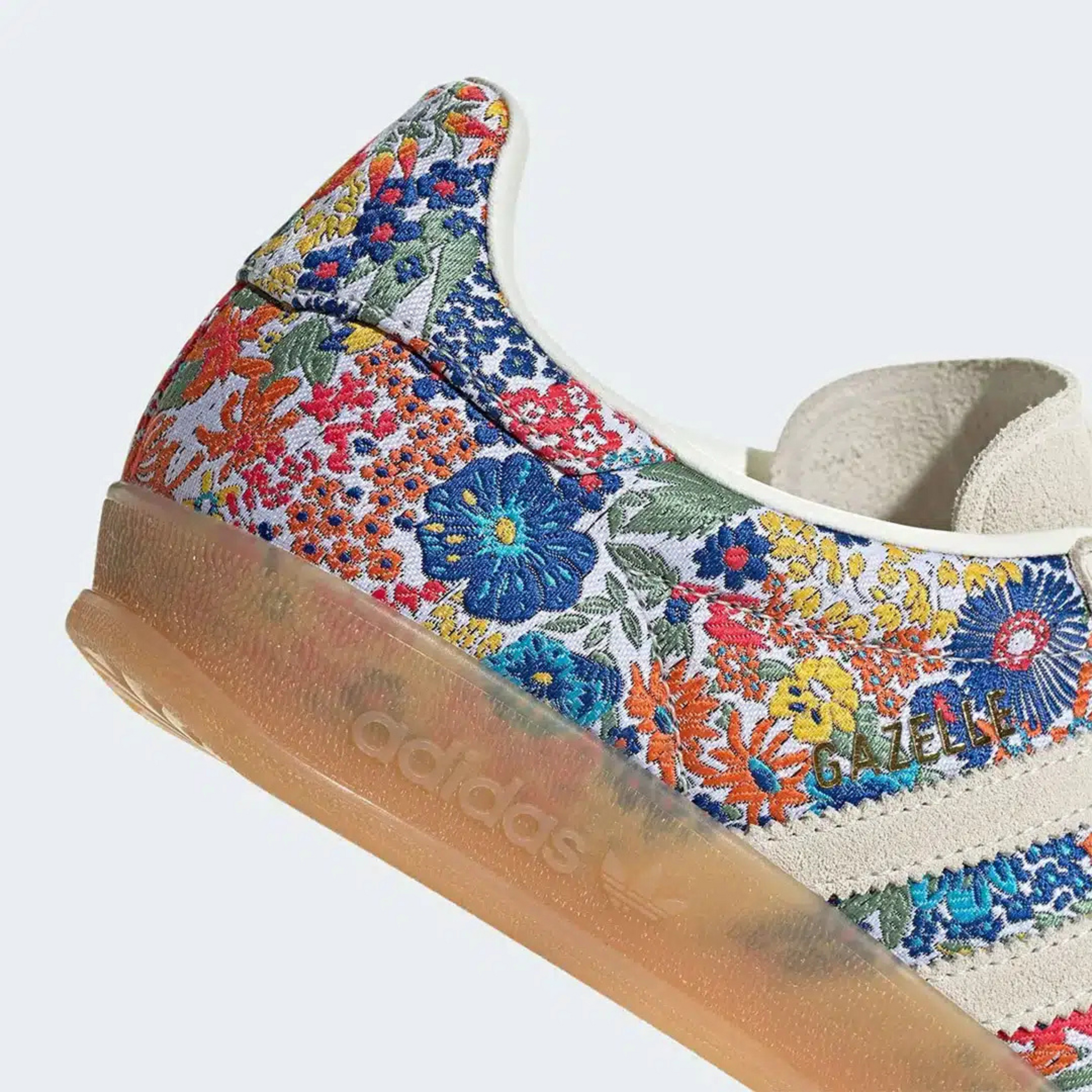 Adidas Gazelle x Liberty London mit floralen Stickereien 7
