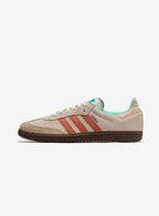 Adidas Samba OG Clay Strata Sneakers in sportlichem Design