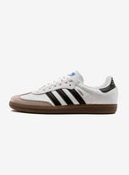 Adidas Samba OG Cloud White Sneakers in klassischem Design.