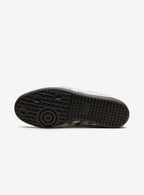 Adidas Samba Wales Bonner Sneaker in Silber mit glitzerndem Finish. 4