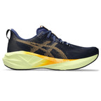 ASICS Damen Novablast 5 Laufsohlen in verschiedenen Farben. 18