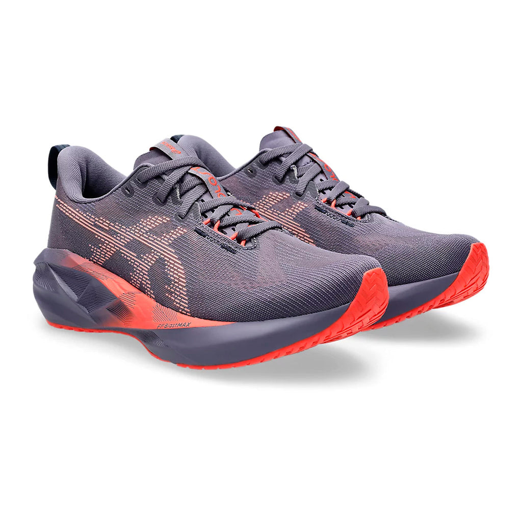 ASICS Damen Novablast 5 Laufsohlen in verschiedenen Farben. 29