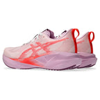 ASICS Damen Novablast 5 Laufsohlen in verschiedenen Farben. 32