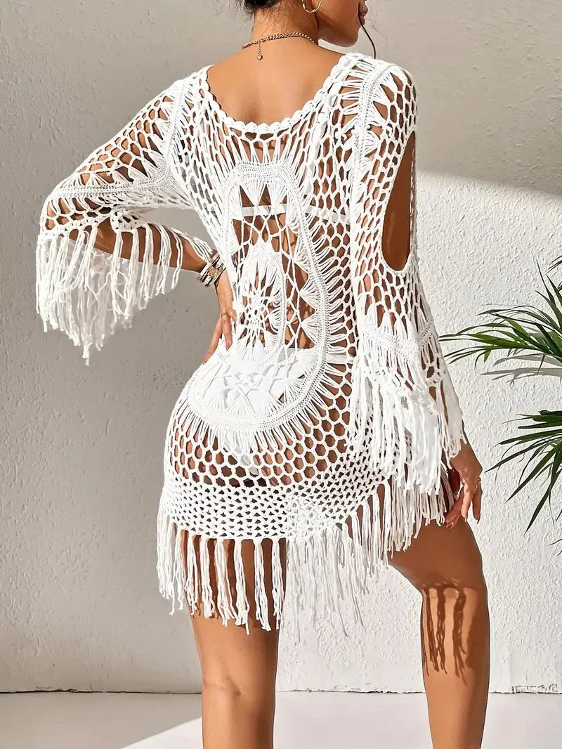 Häkelkleid Weiß, Boho Stil, Strandoutfit mit Fransen 2