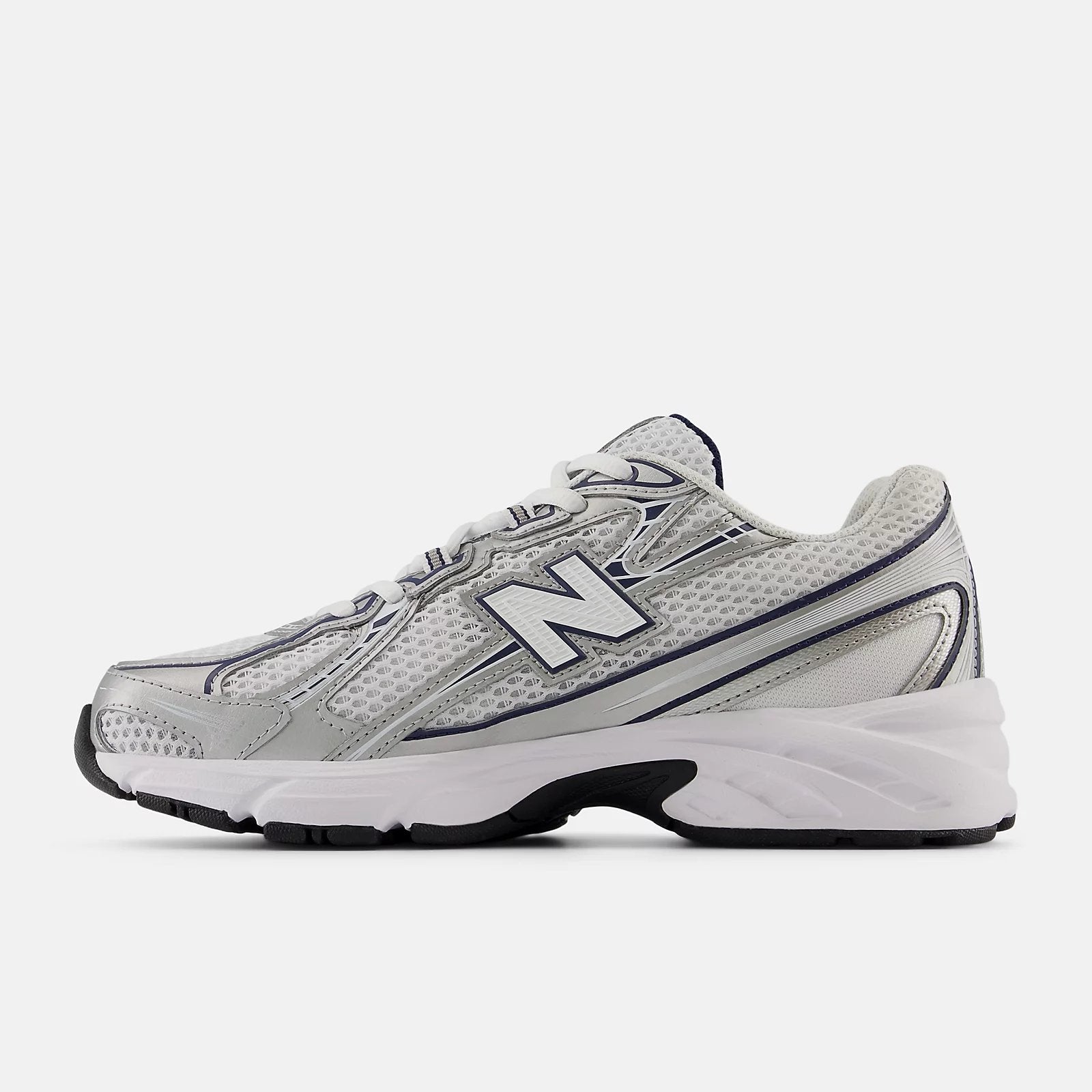 Damen Retro New Balance 740 Sneakers in verschiedenen Farben 7