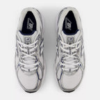 Damen Retro New Balance 740 Sneakers in verschiedenen Farben 8