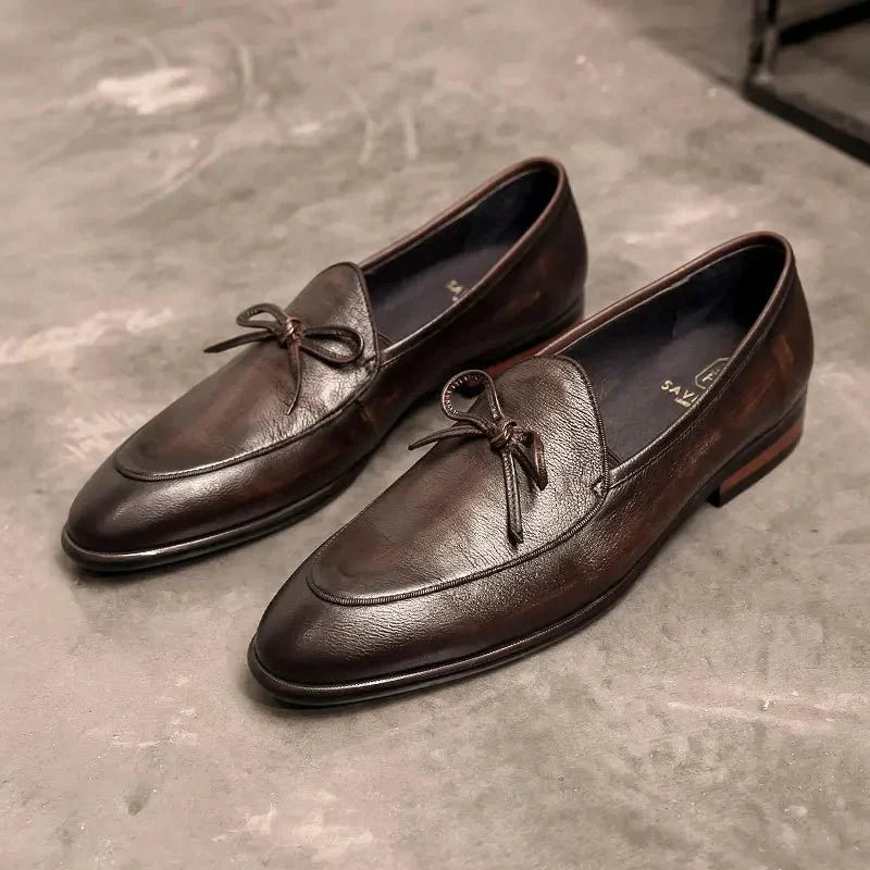 Herren Leder Slipper mit elegantem Schleifen Detail 11