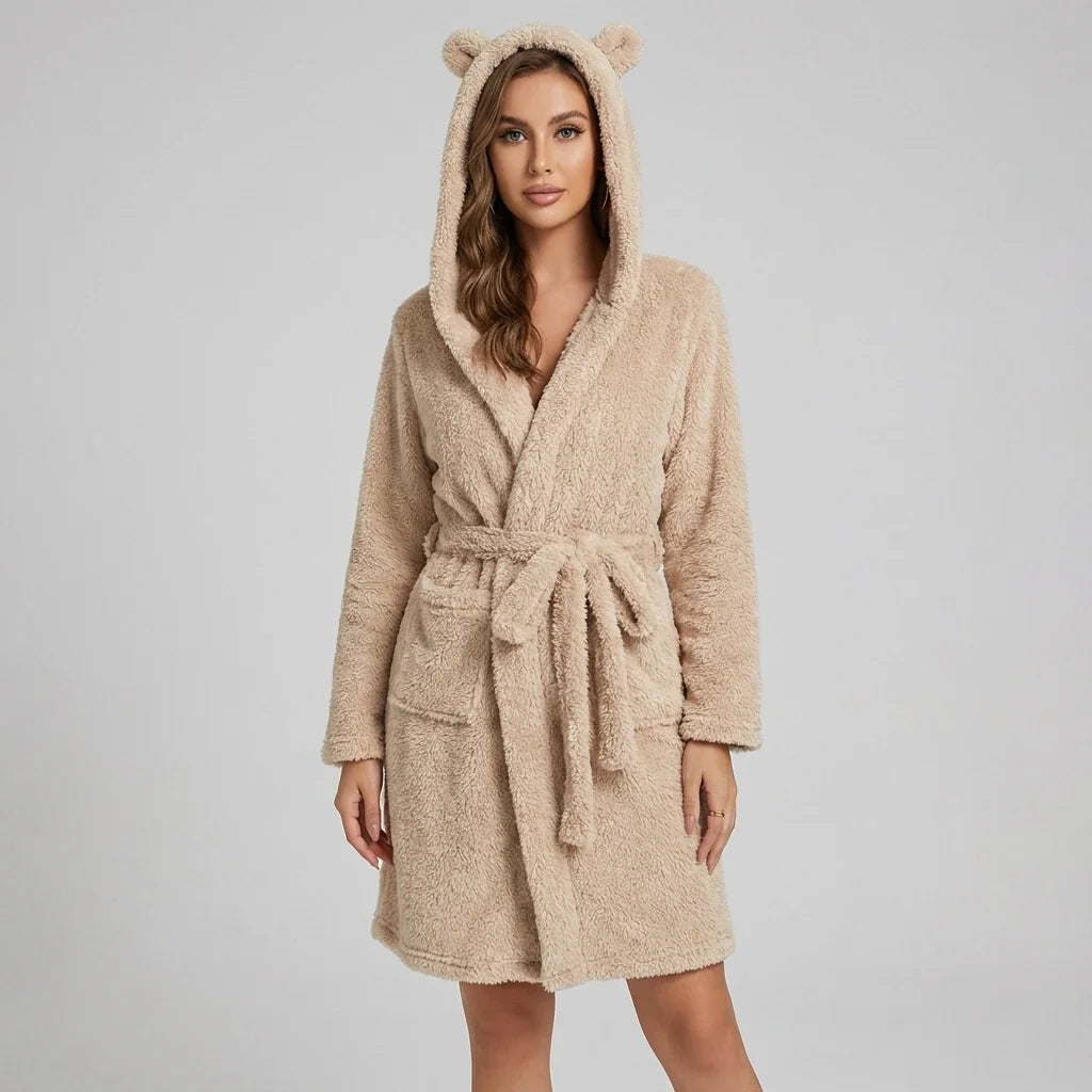 Kuscheliger Bademantel Beige mit Kapuze und Bärenohren