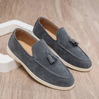Männer Wildleder Quasten Slipper in eleganter Ausführung. 2