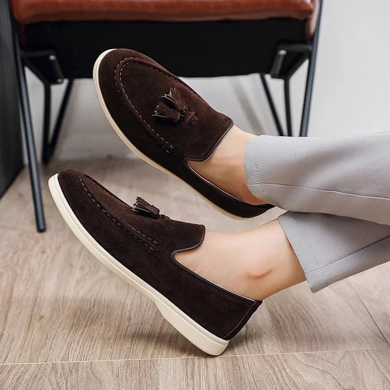 Männer Wildleder Quasten Slipper in eleganter Ausführung. 6