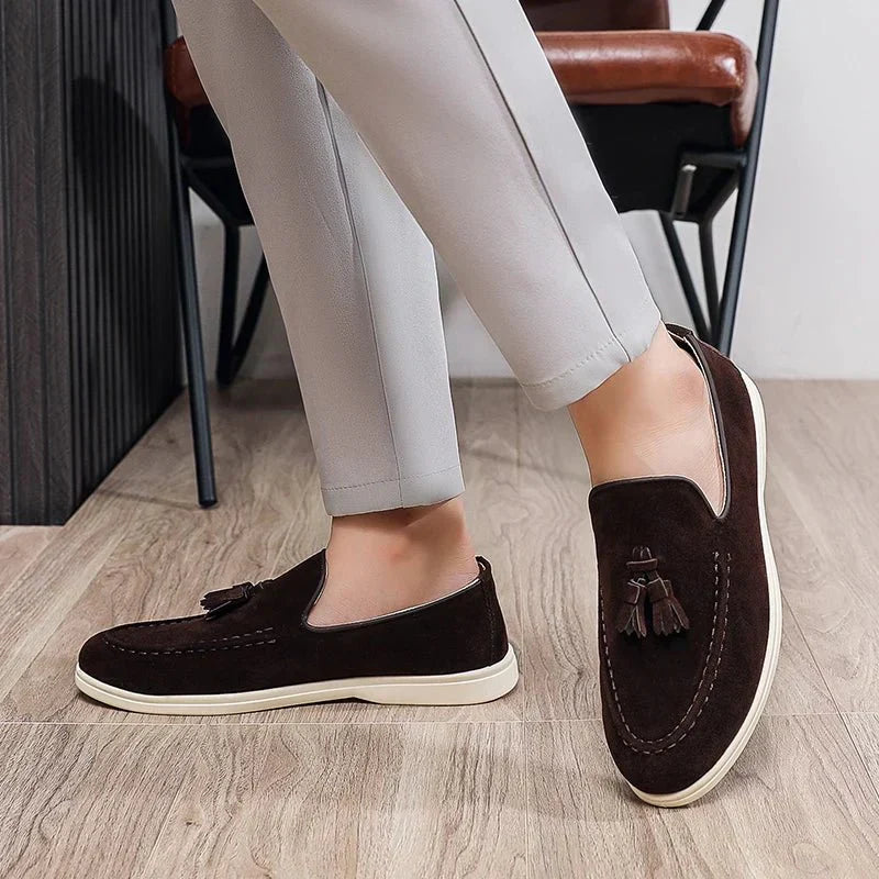 Männer Wildleder Quasten Slipper in eleganter Ausführung. 7