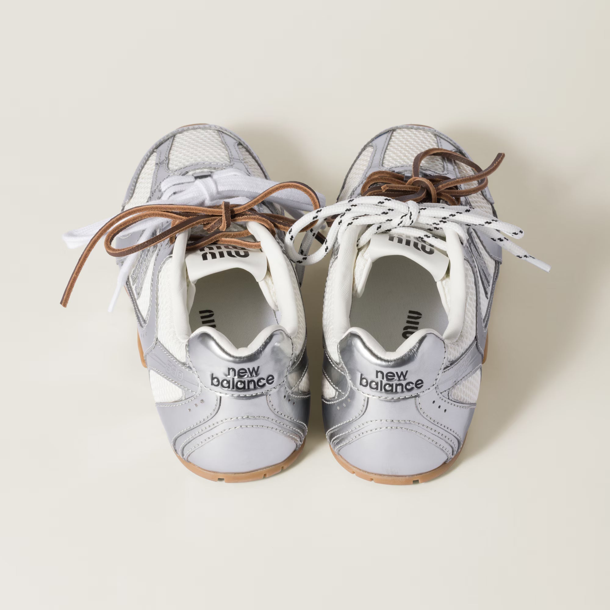 530 SL Runner in der Metallic Mesh Edition – stilvoll und bequem. 3