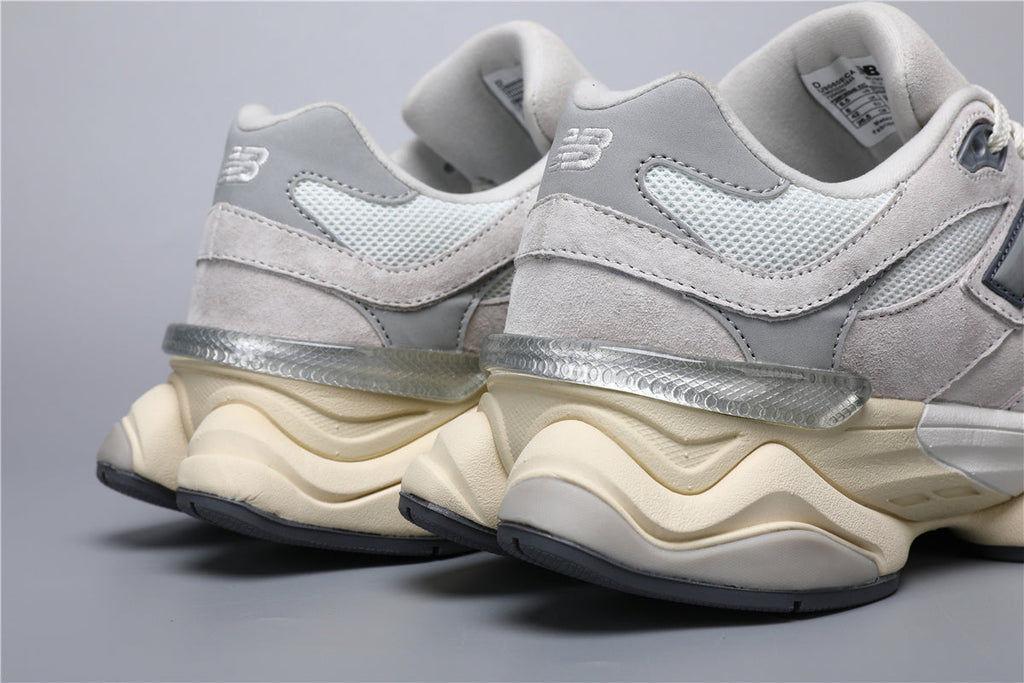 New Balance 9060-6 Grau Weiß Sneakers für jeden Tag. 9