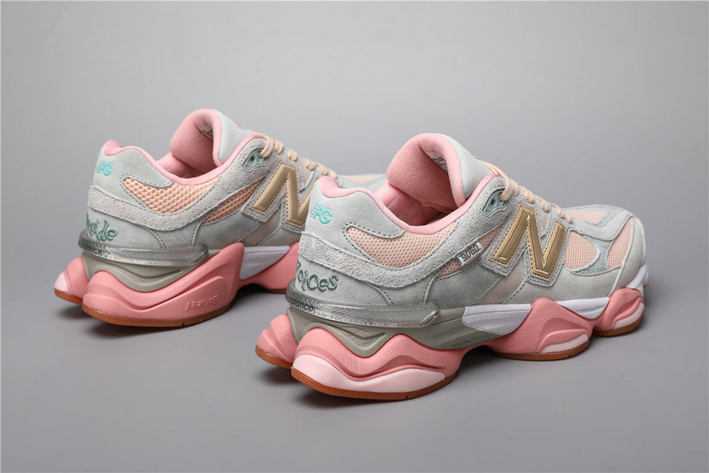 New Balance 9060 (Collab) Graue Pinke Sneakers von StreetLased 5