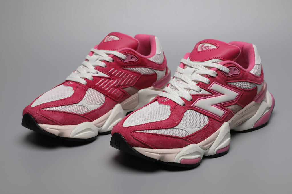New Balance 9060 in Rot Rosa für sportliche Eleganz. 7