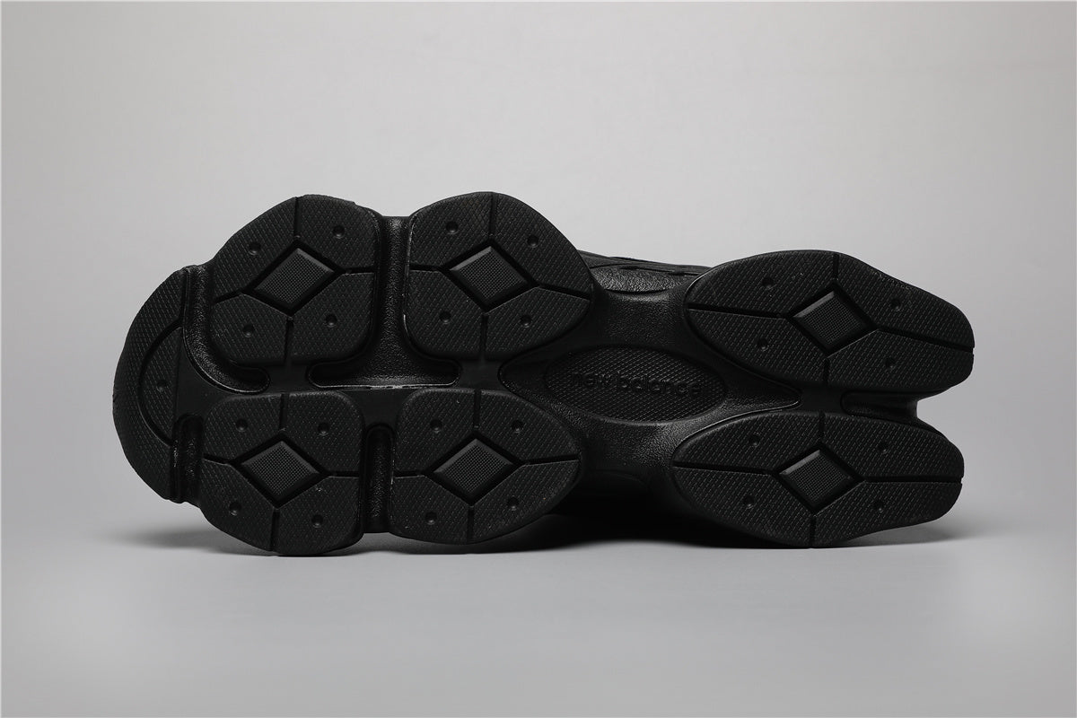 Elegante schwarze New Balance 9060 Sneakers für jeden Anlass. 3
