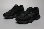 Elegante schwarze New Balance 9060 Sneakers für jeden Anlass. 7